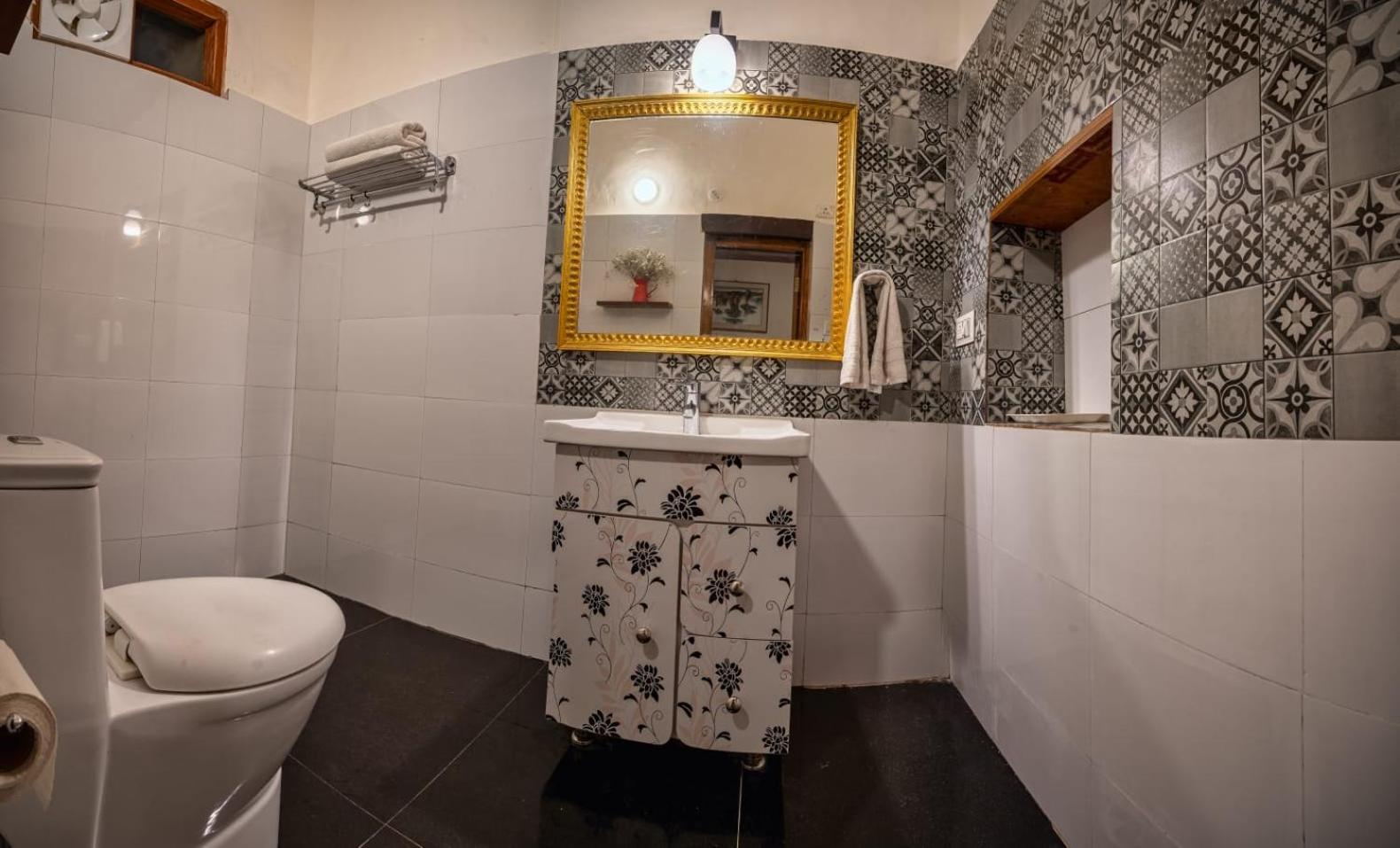 The Hive Cottage By Royal Collection Hotels Nainital Zewnętrze zdjęcie